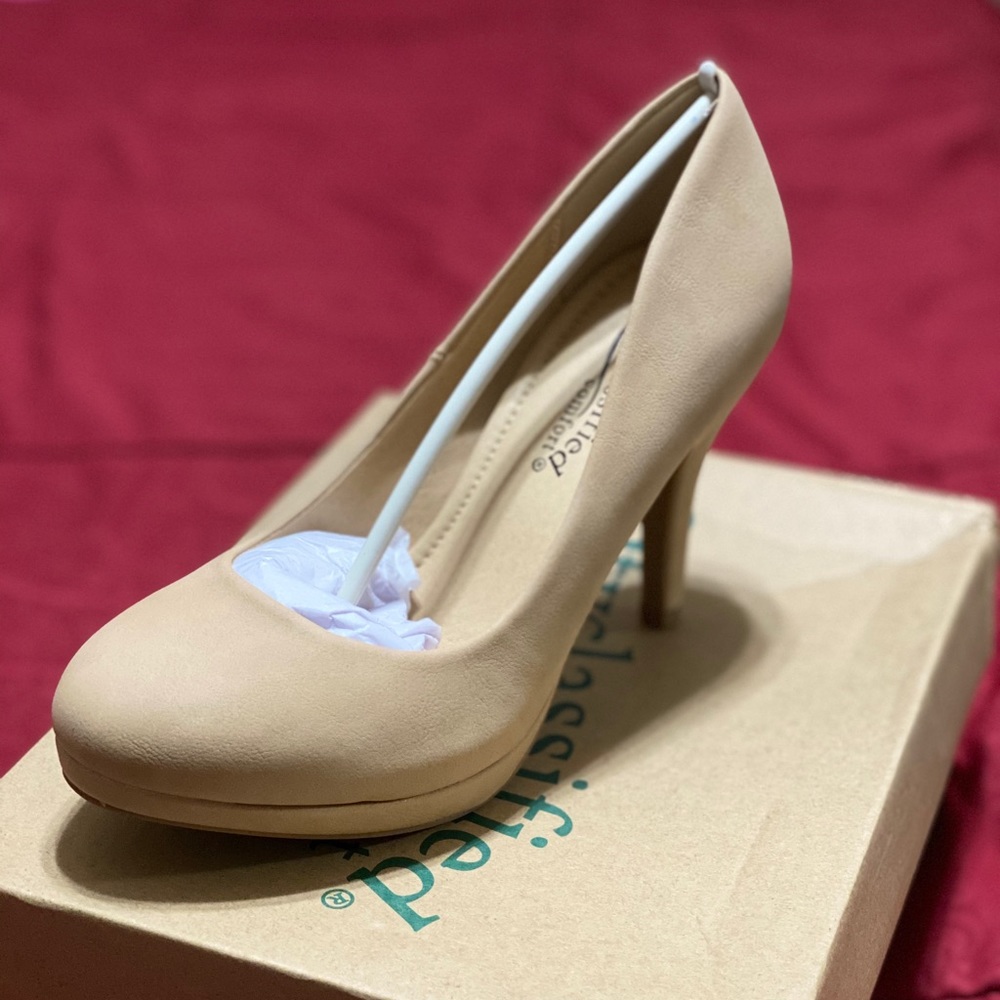 Nude shoes